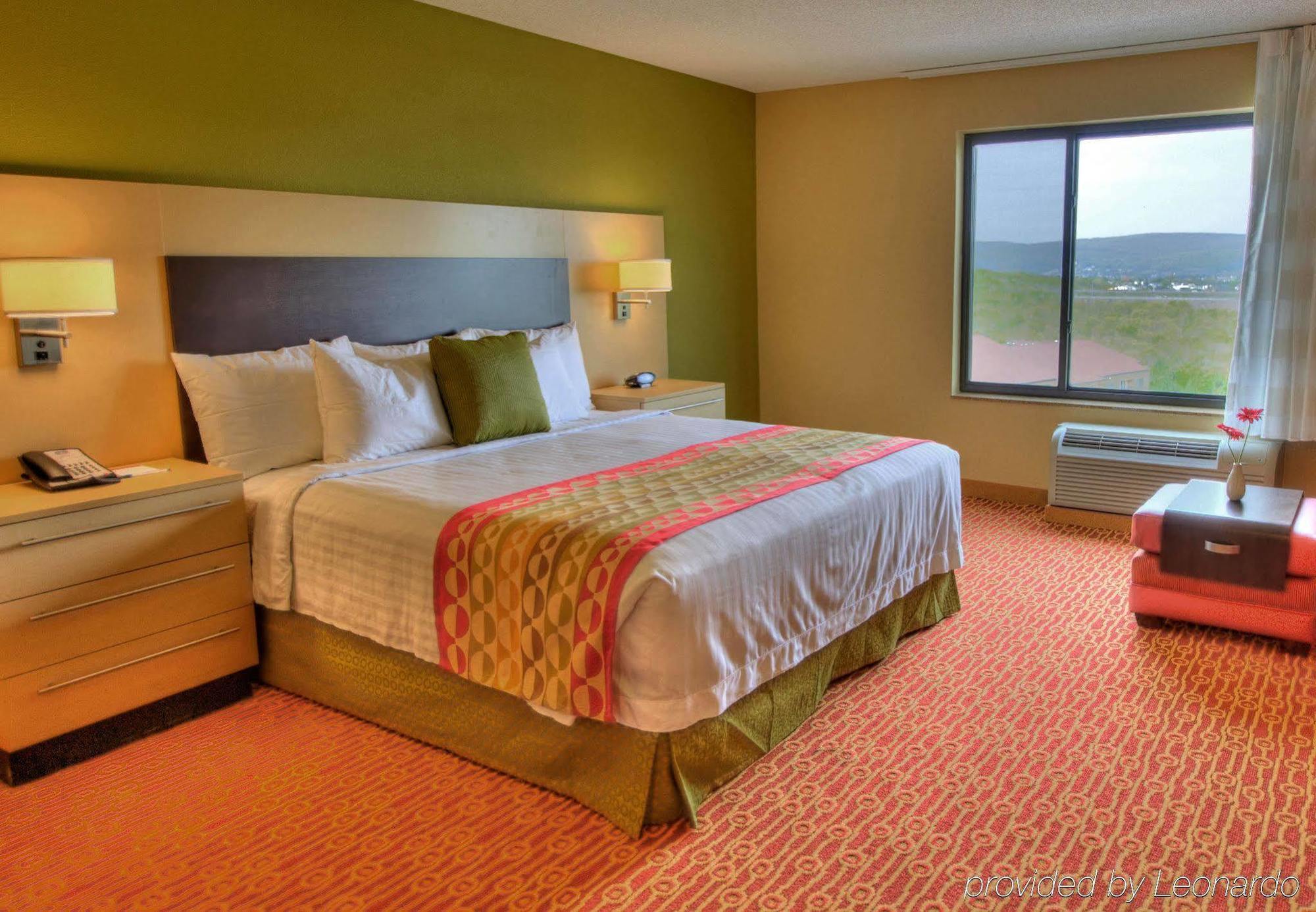 Towneplace Suites By Marriott Scranton Wilkes-Barre Moosic Room photo